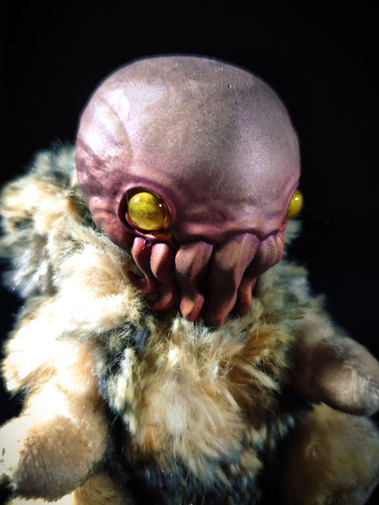 FRIENDTHULU Deathly Dune Flavour - Cryptid Art Doll Plush Toy