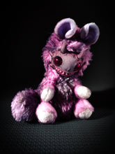Load image into Gallery viewer, FRIENDPHIBIAN Candy Floss Flavour - Cryptid Art Doll Plush Toy
