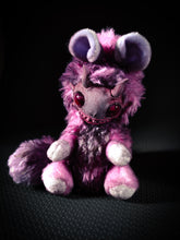 Load image into Gallery viewer, FRIENDPHIBIAN Candy Floss Flavour - Cryptid Art Doll Plush Toy

