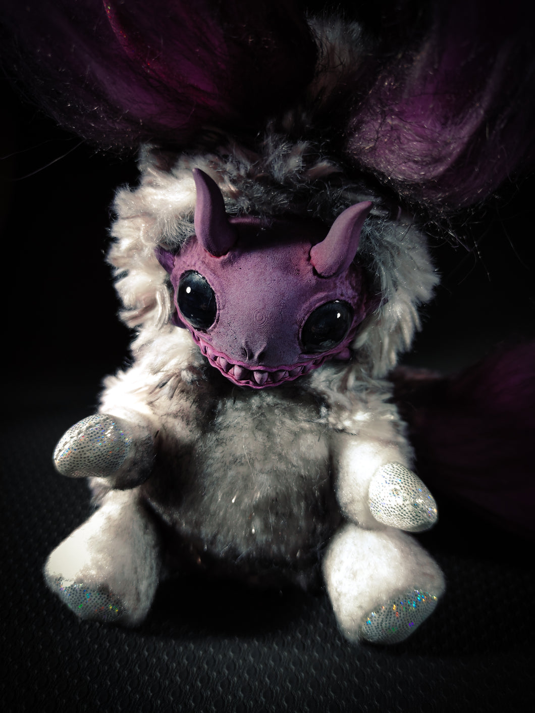 FRIENDPHIBIAN Violent Violet Flavour - Cryptid Art Doll Plush Toy