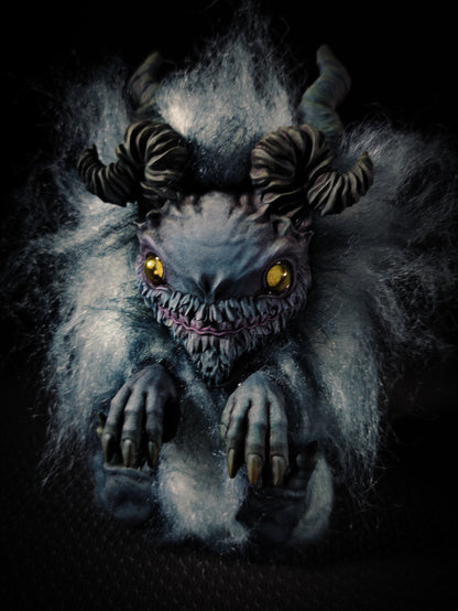 Wubartl - FORBIDDEN FRIENDS Art Toy