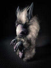 Load image into Gallery viewer, Schivun - FORBIDDEN FRIENDS Art Toy
