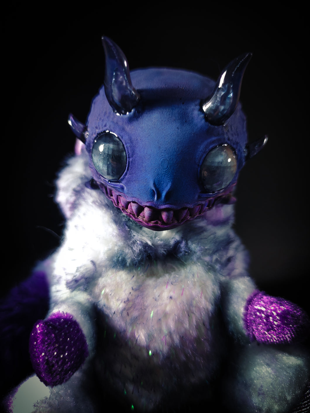 FRIENDPHIBIAN Purple Spark Flavour - Cryptid Art Doll Plush Toy