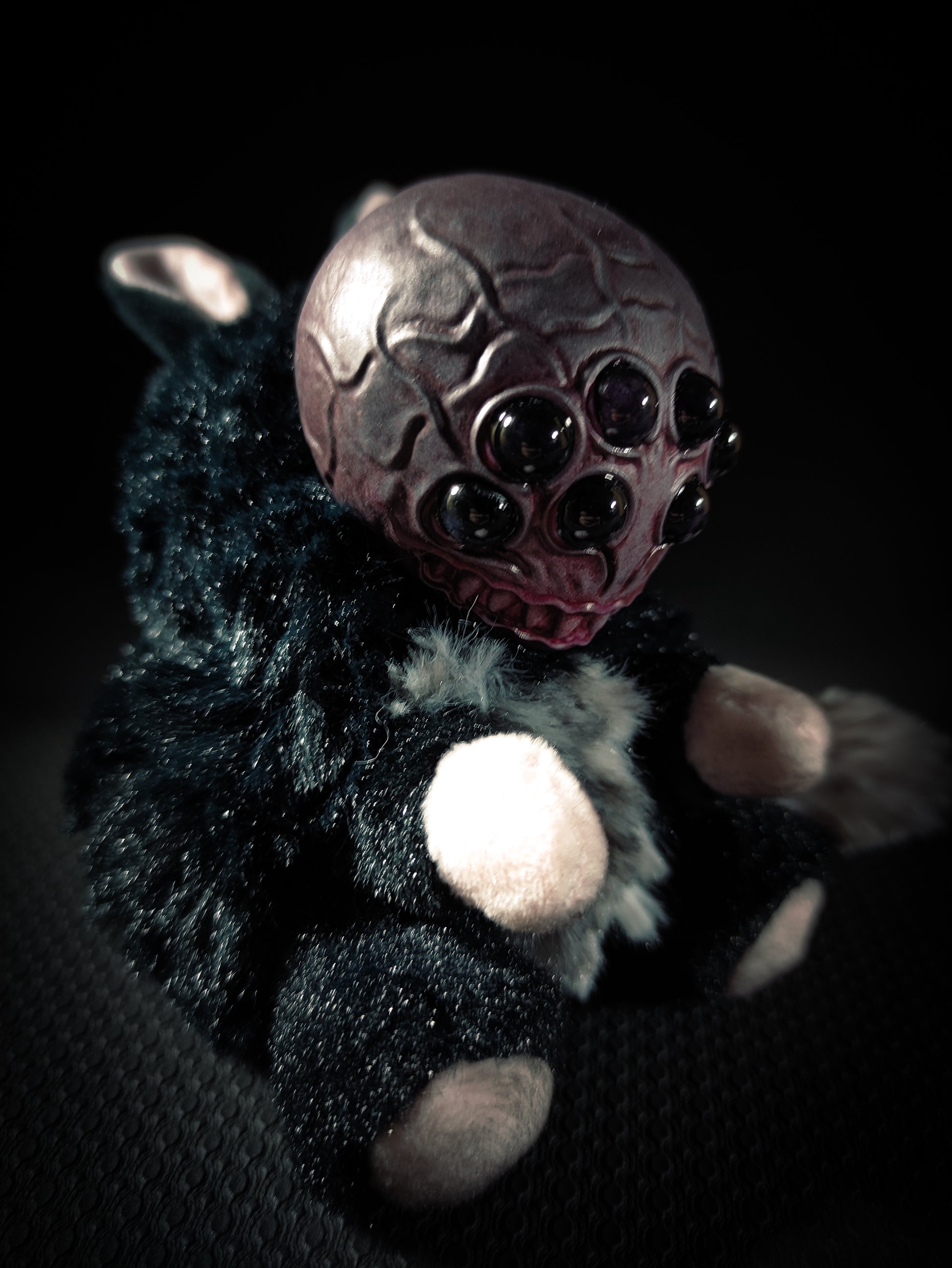 FRIECHNID Black Widow Flavour - Cryptid Art Doll Plush Toy