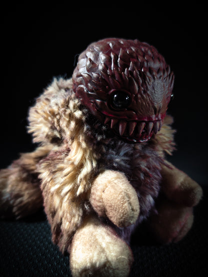 ABOMINABLE FRIEND Tan Terror Flavour - Yeti Art Doll Plush Toy