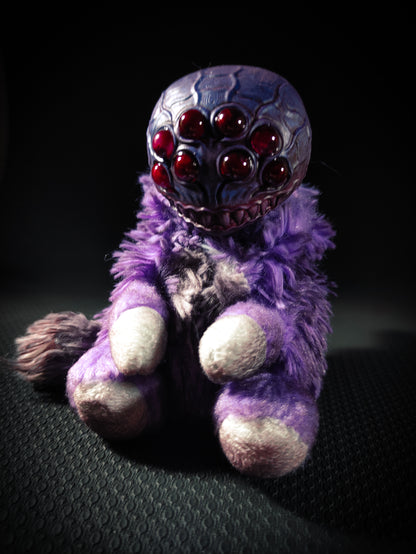 FRIECHNID Pastel Flavour - Cryptid Art Doll Plush Toy