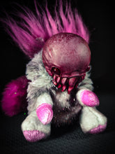 Load image into Gallery viewer, FRIENDTHULU Cosmic Pink Flavour - Cryptid Art Doll Plush Toy
