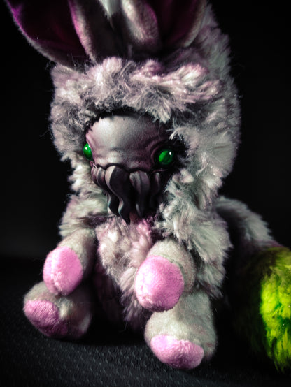 FRIENDTHULU Green God Flavour - Cryptid Art Doll Plush Toy