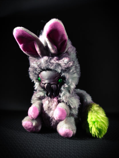 FRIENDTHULU Green God Flavour - Cryptid Art Doll Plush Toy