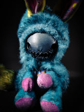 Load image into Gallery viewer, FRIEND Zero Sugar Bubblegum Flavor - Cryptid Art Doll Plush Toy
