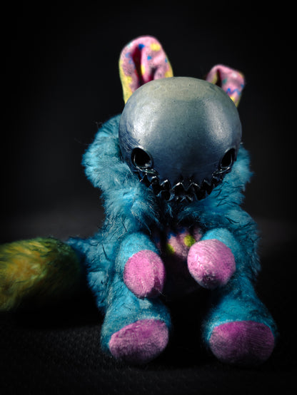 FRIEND Zero Sugar Bubblegum Flavor - Cryptid Art Doll Plush Toy