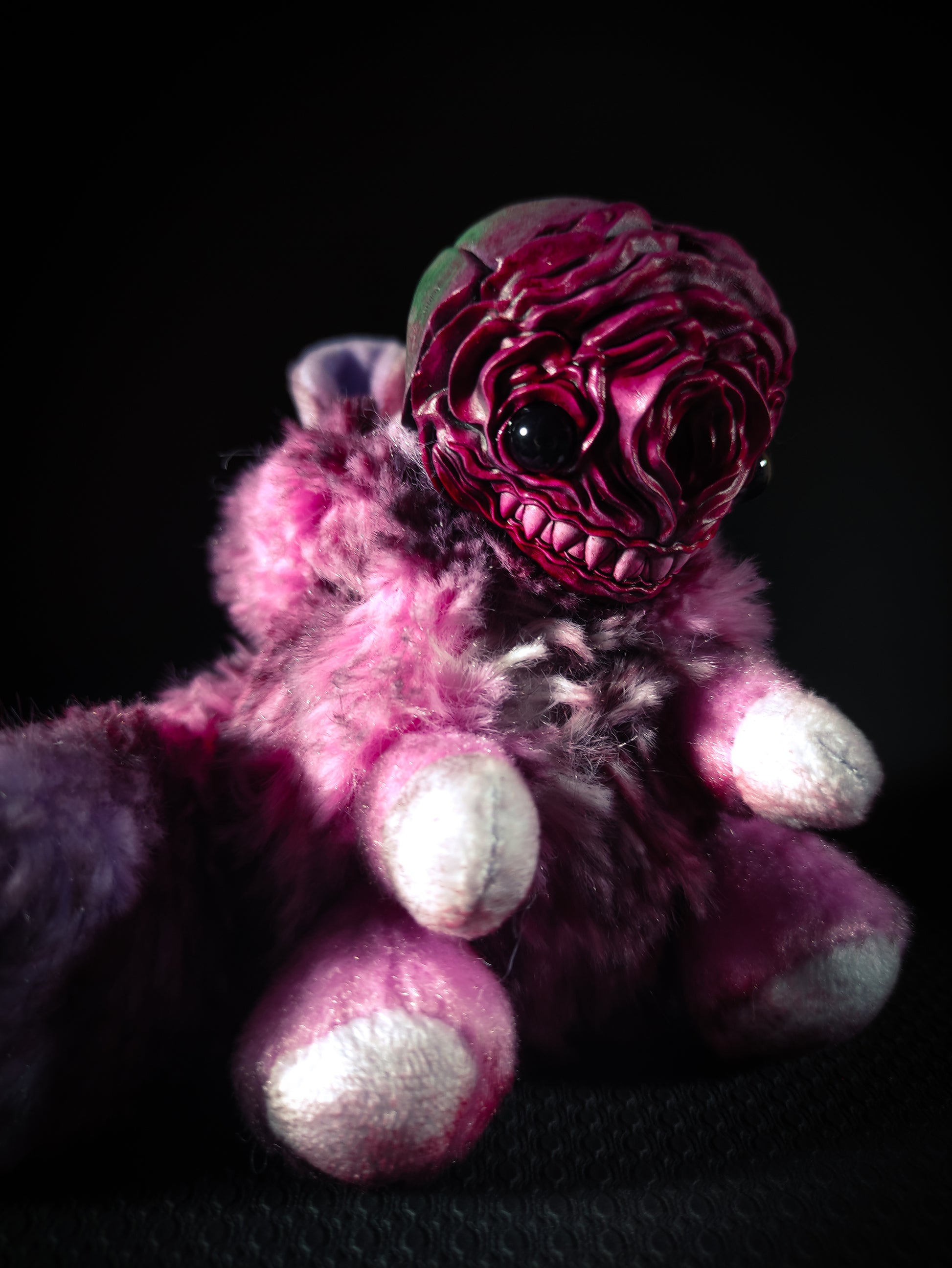 FRIEND Crimson Bouquet Flavour - Cryptid Art Doll Plush Toy