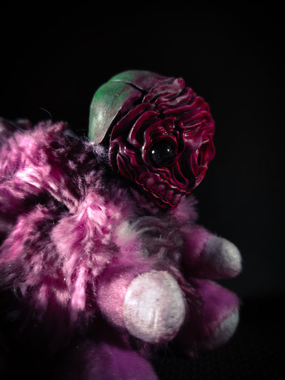 FRIEND Crimson Bouquet Flavour - Cryptid Art Doll Plush Toy