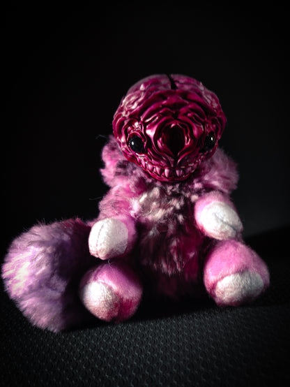 FRIEND Crimson Bouquet Flavour - Cryptid Art Doll Plush Toy
