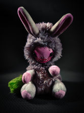 Load image into Gallery viewer, FRIEND Toxic-Tail Flavour - Cryptid Art Doll Plush Toy

