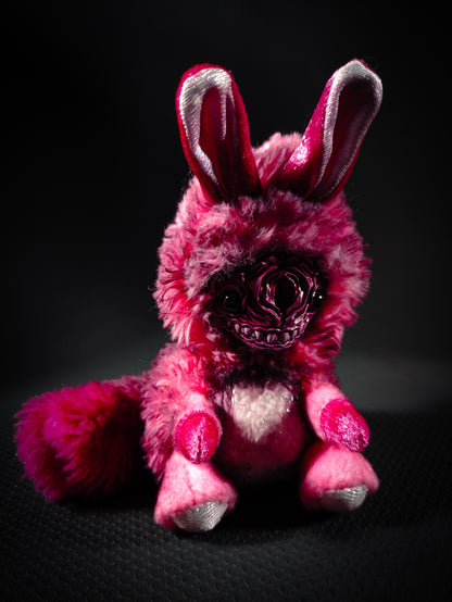 FRIEND Bloody Bouquet Flavour - Cryptid Art Doll Plush Toy
