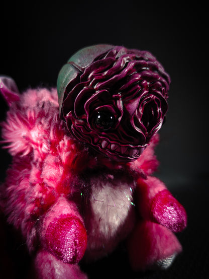 FRIEND Bloody Bouquet Flavour - Cryptid Art Doll Plush Toy