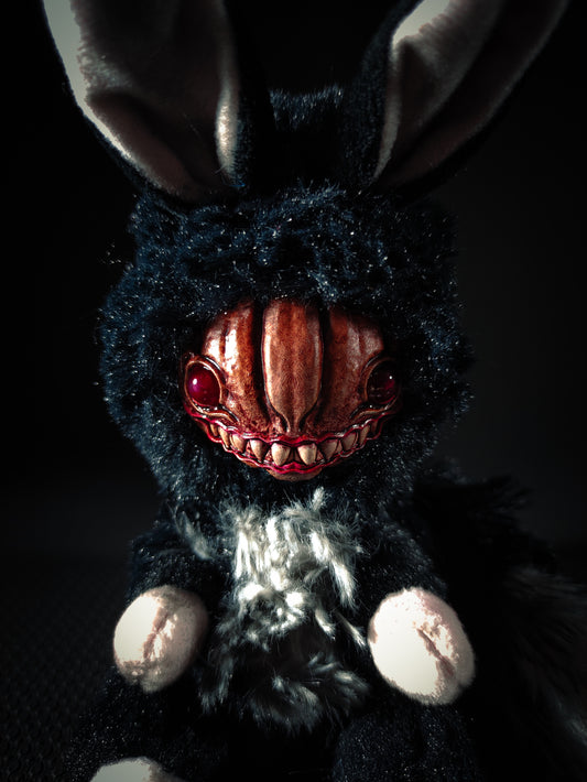 FRIEND Pumpkin Shadow III Flavour - Cryptid Art Doll Plush Toy