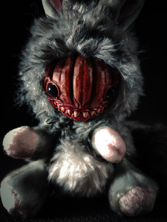 FRIEND Drained Pumpkin Flavour - Cryptid Art Doll Plush Toy