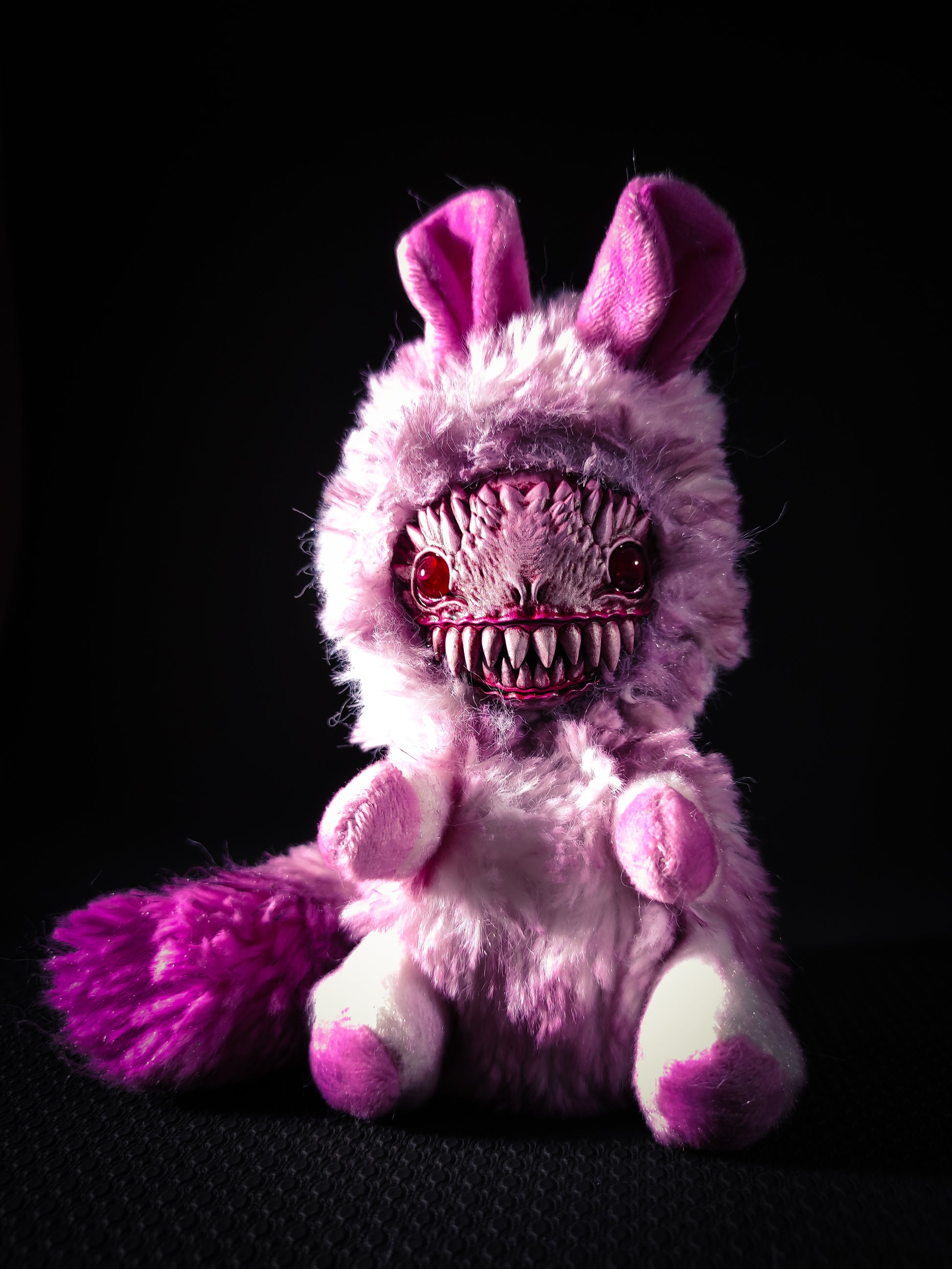 ABOMINABLE FRIEND Pink Frost Flavour - Yeti Art Doll Plush Toy