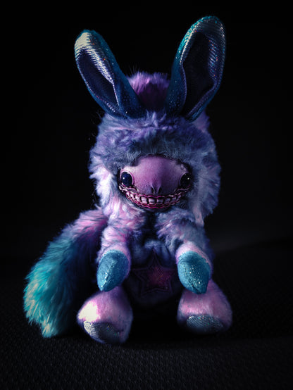 FRIEND Purple Lurker Flavour - Cryptid Art Doll Plush Toy