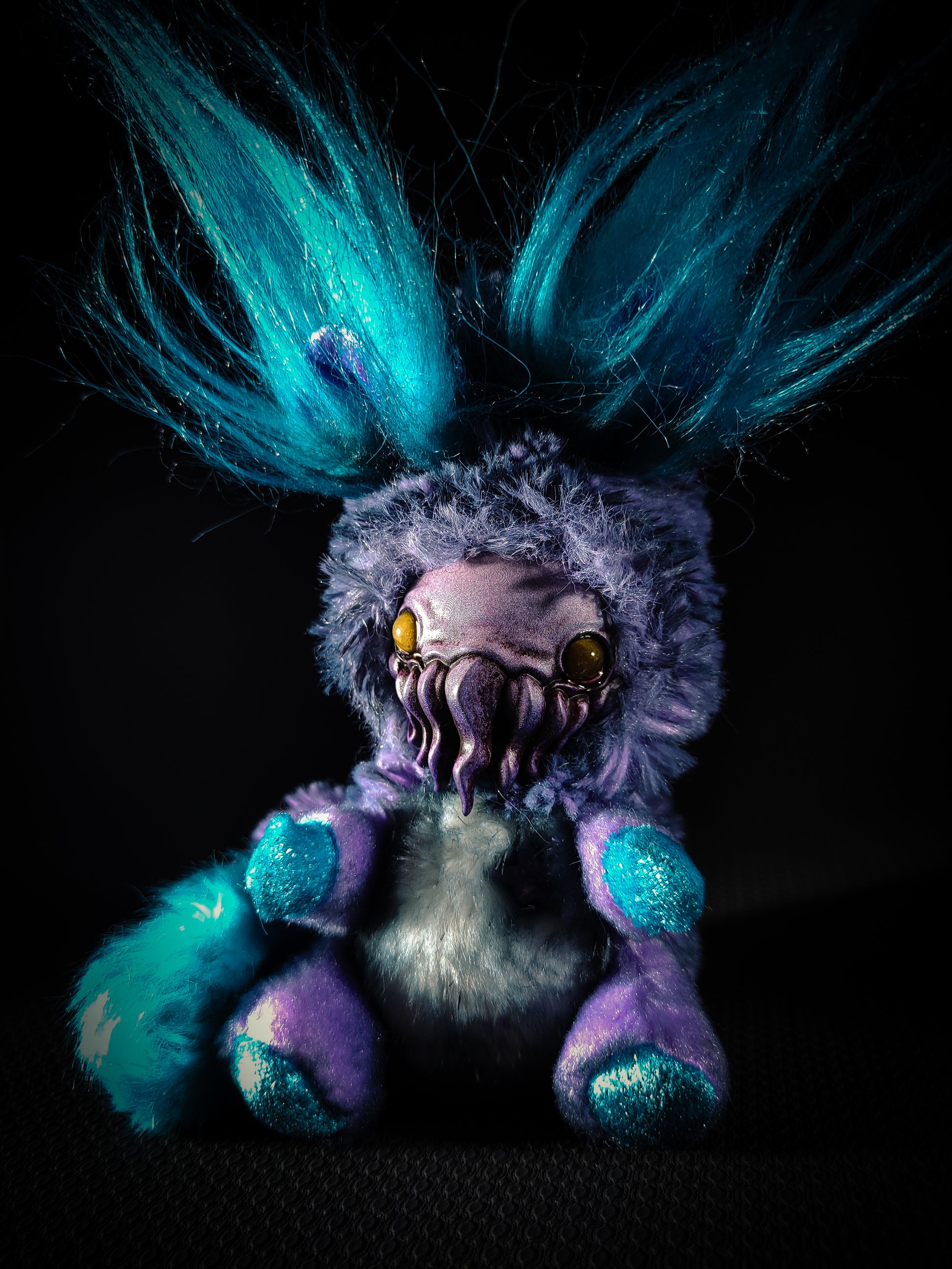 FRIENDTHULU Seasick Flavour - Cryptid Art Doll Plush Toy