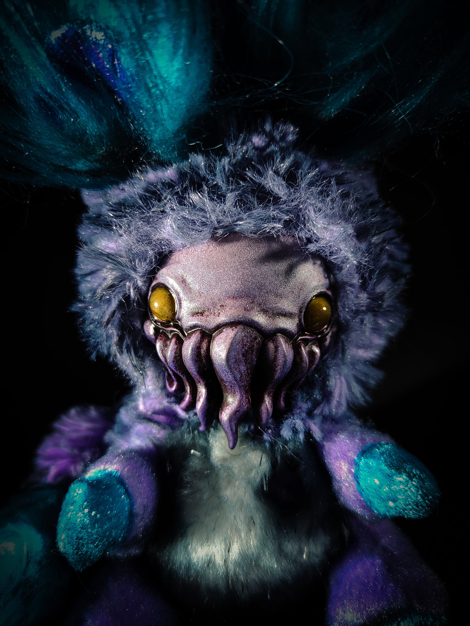 FRIENDTHULU Seasick Flavour - Cryptid Art Doll Plush Toy