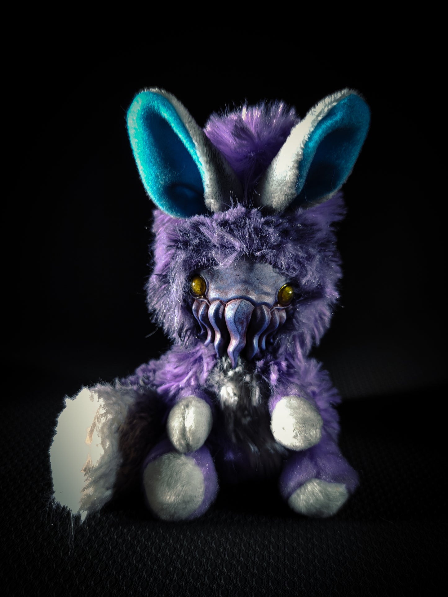 FRIENDTHULU Purple Punishment Flavour - Cryptid Art Doll Plush Toy