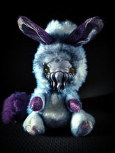 Load image into Gallery viewer, FRIENDTHULU Vicious n&#39; Vibrant Flavour - Cryptid Art Doll Plush Toy
