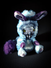 Load image into Gallery viewer, FRIENDTHULU Vicious n&#39; Vibrant Flavour - Cryptid Art Doll Plush Toy
