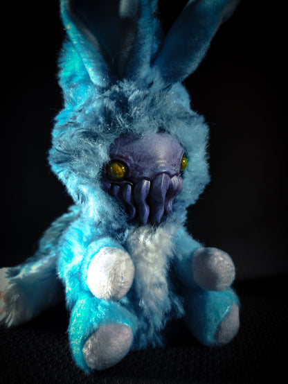 FRIENDTHULU Blue Odyssey Flavour - Cryptid Art Doll Plush Toy