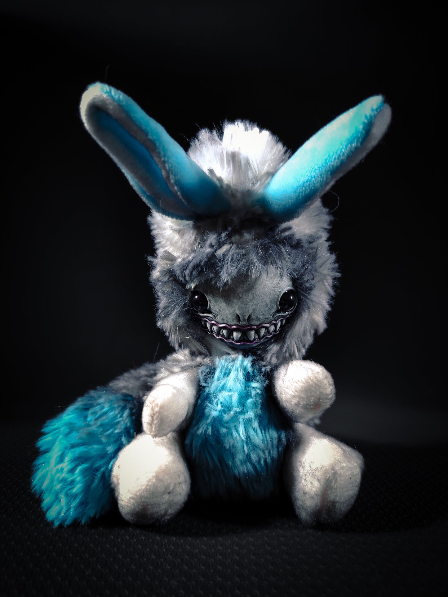 FRIEND Icey Hollow Flavor - Cryptid Art Doll Plush Toy