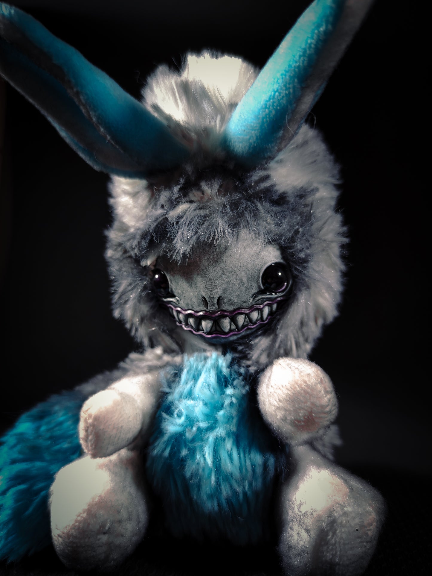 FRIEND Icey Hollow Flavor - Cryptid Art Doll Plush Toy