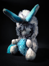Load image into Gallery viewer, FRIEND Icey Hollow Flavor - Cryptid Art Doll Plush Toy
