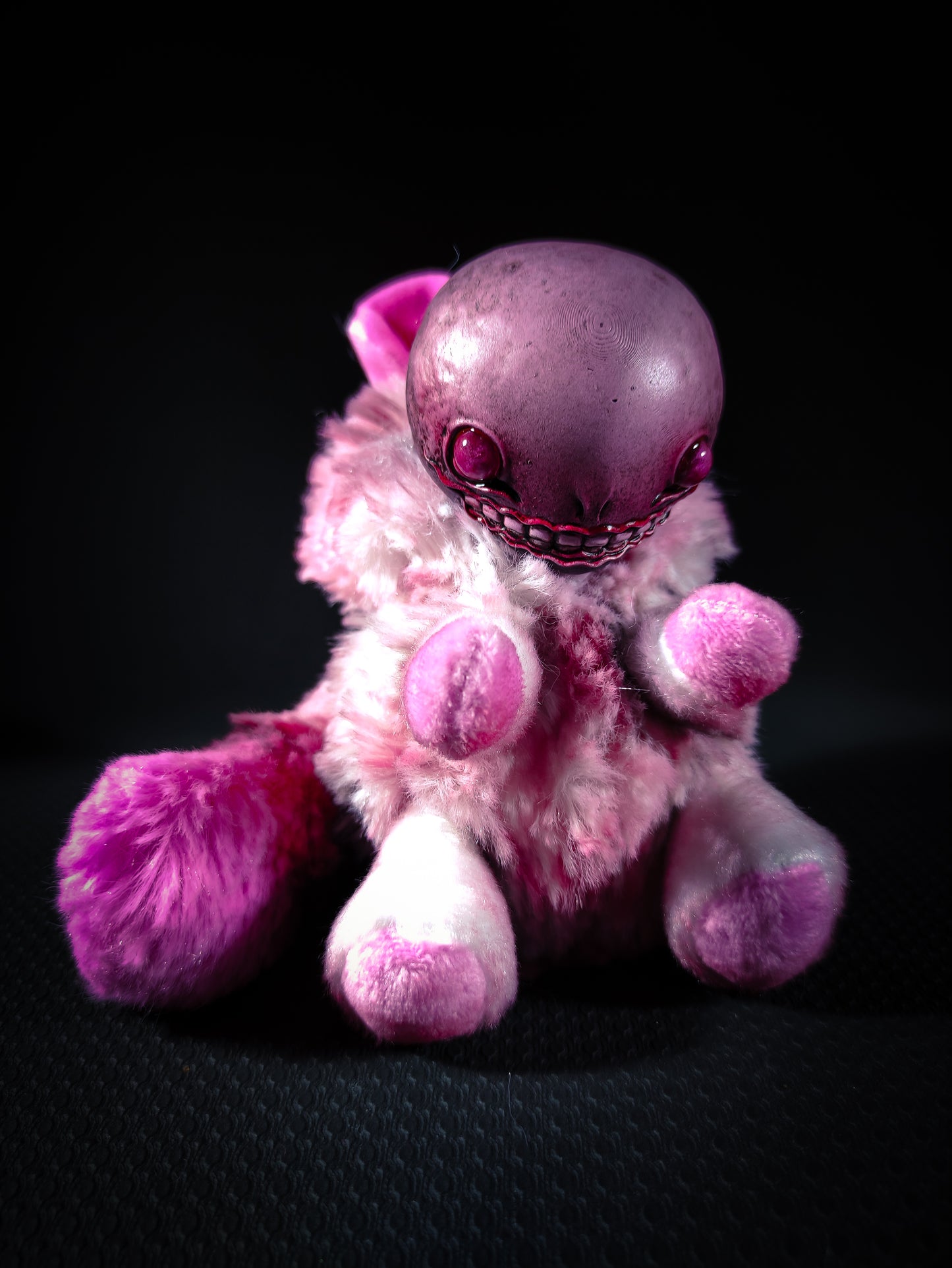 FRIEND Pink Horror Flavour - Cryptid Art Doll Plush Toy