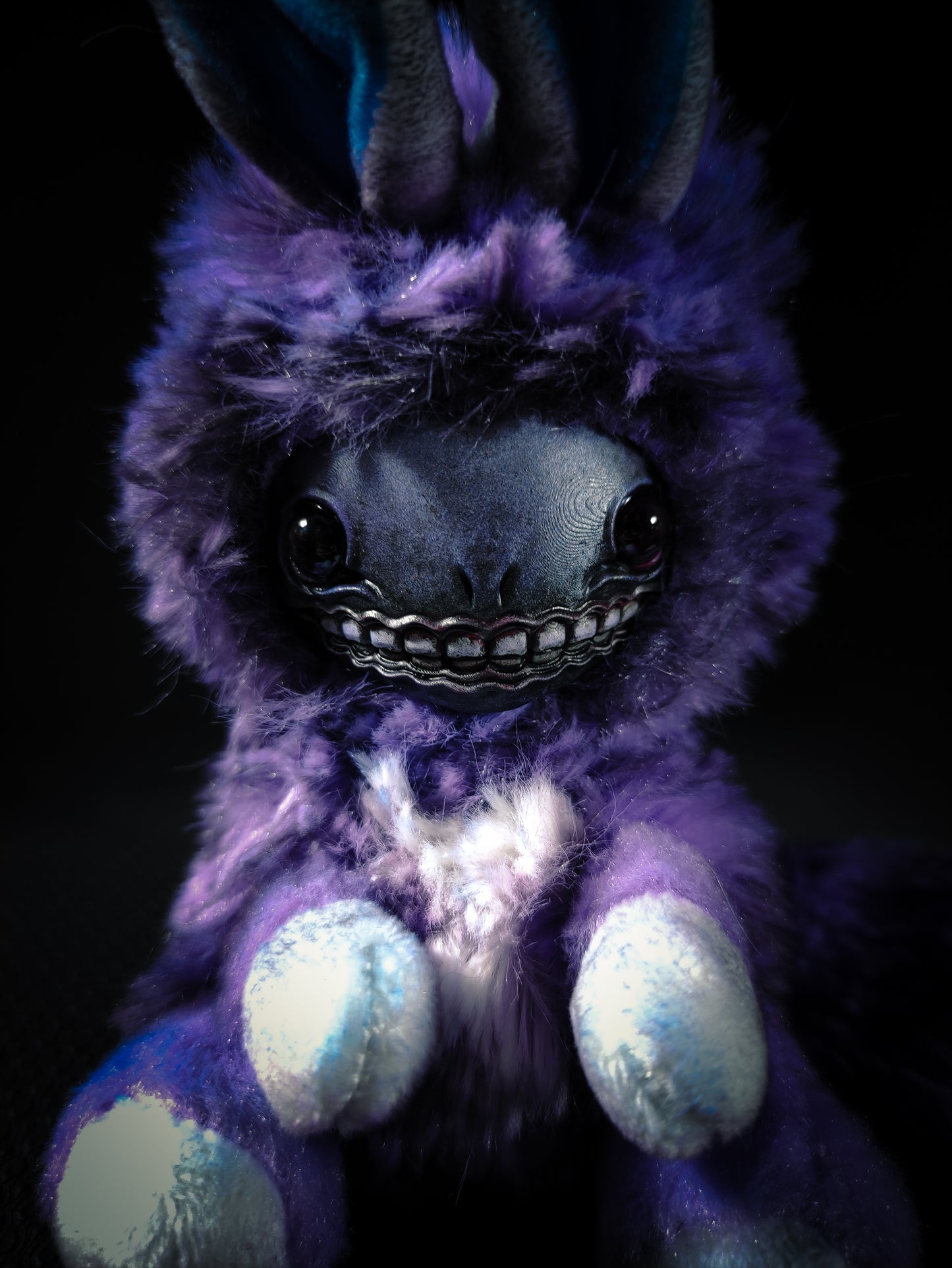 FRIEND Moonlight Muncher Flavour - Cryptid Art Doll Plush Toy