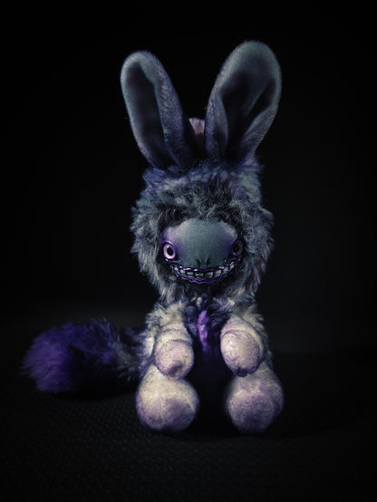 FRIEND Morbid Munch Flavour - Cryptid Art Doll Plush Toy