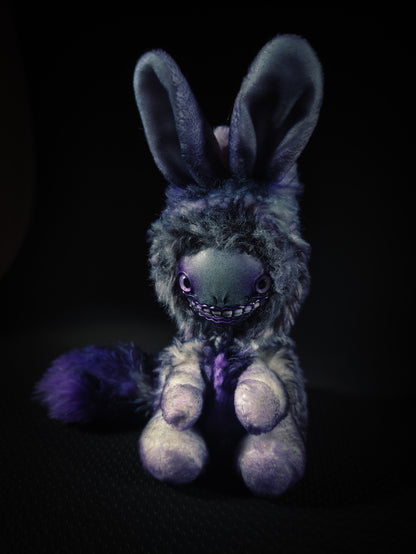 FRIEND Morbid Munch Flavour - Cryptid Art Doll Plush Toy