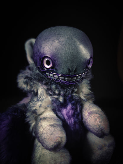 FRIEND Morbid Munch Flavour - Cryptid Art Doll Plush Toy