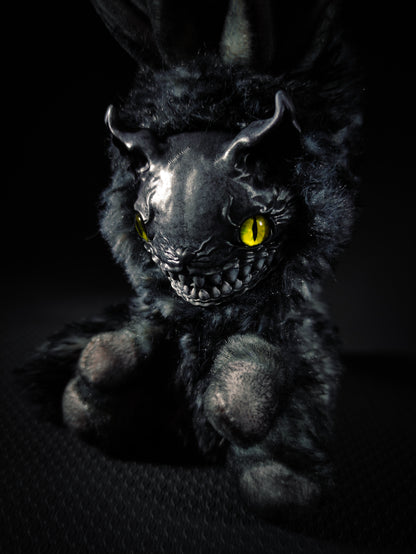 Cheshire - FIENDLINE Cryptid Art Doll Plush Toy