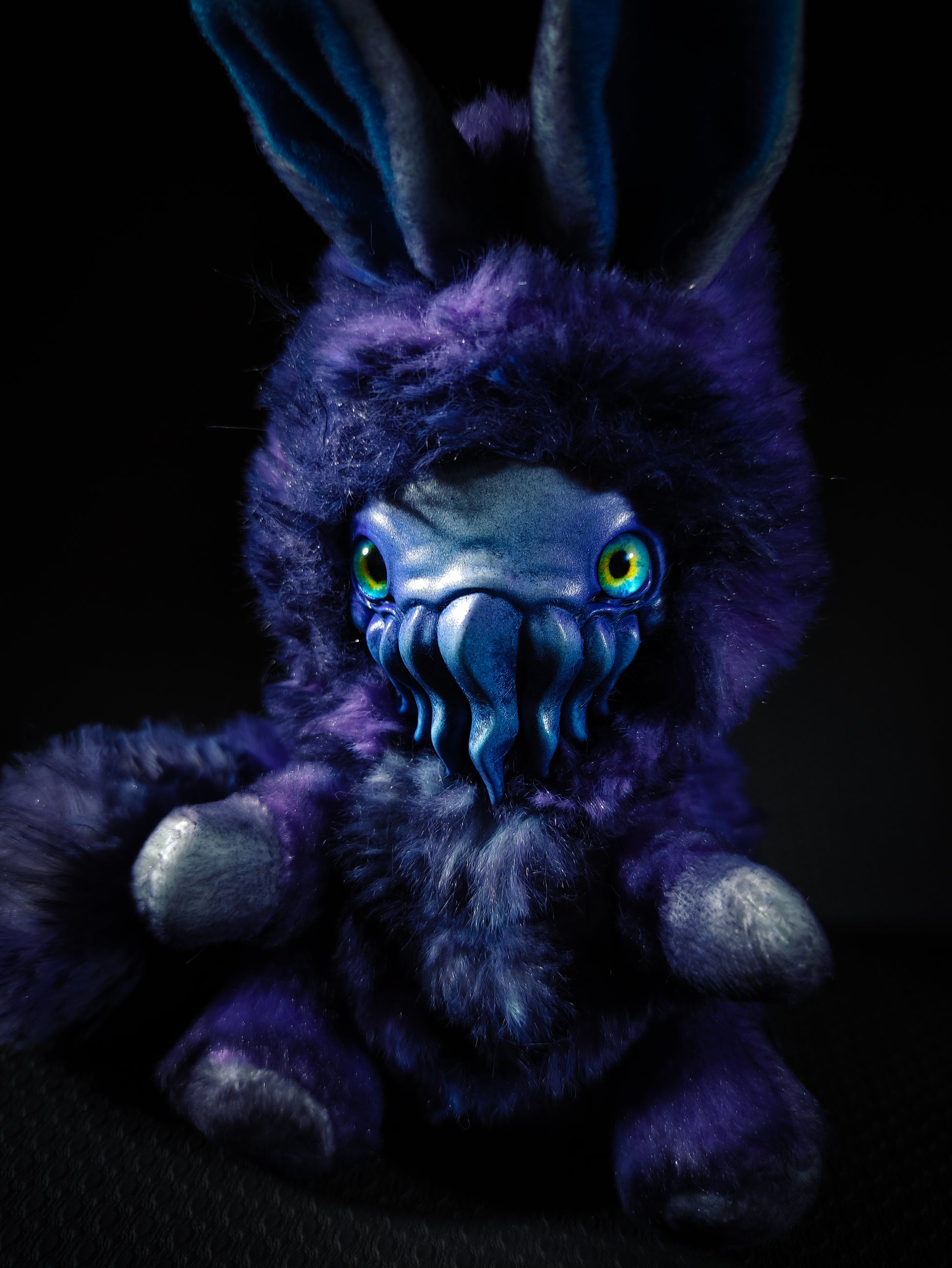 Oceuth - FRIENDTHULU Cryptid Art Doll Plush Toy