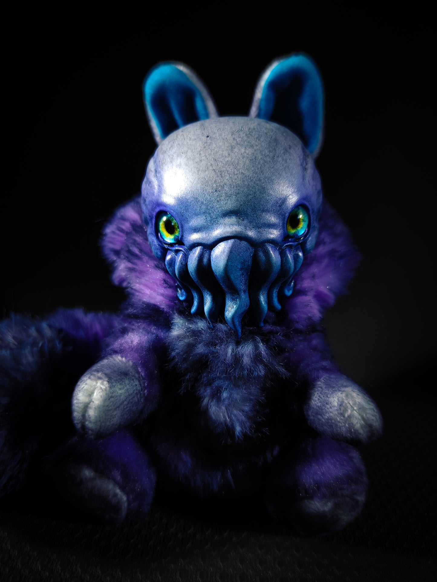 Oceuth - FRIENDTHULU Cryptid Art Doll Plush Toy