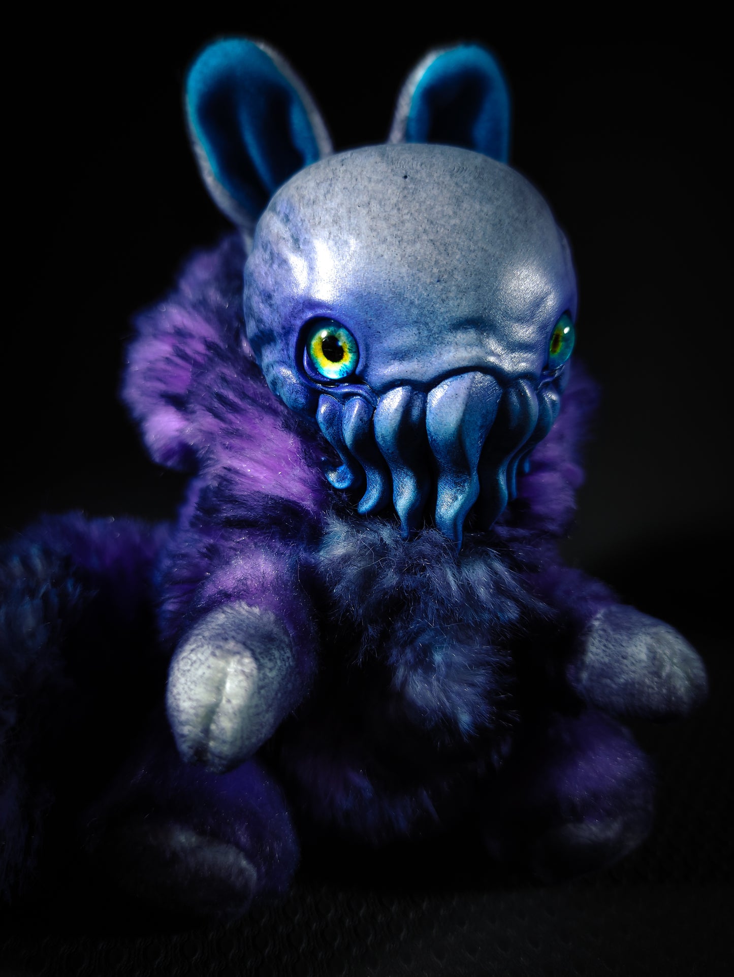 Oceuth - FRIENDTHULU Cryptid Art Doll Plush Toy