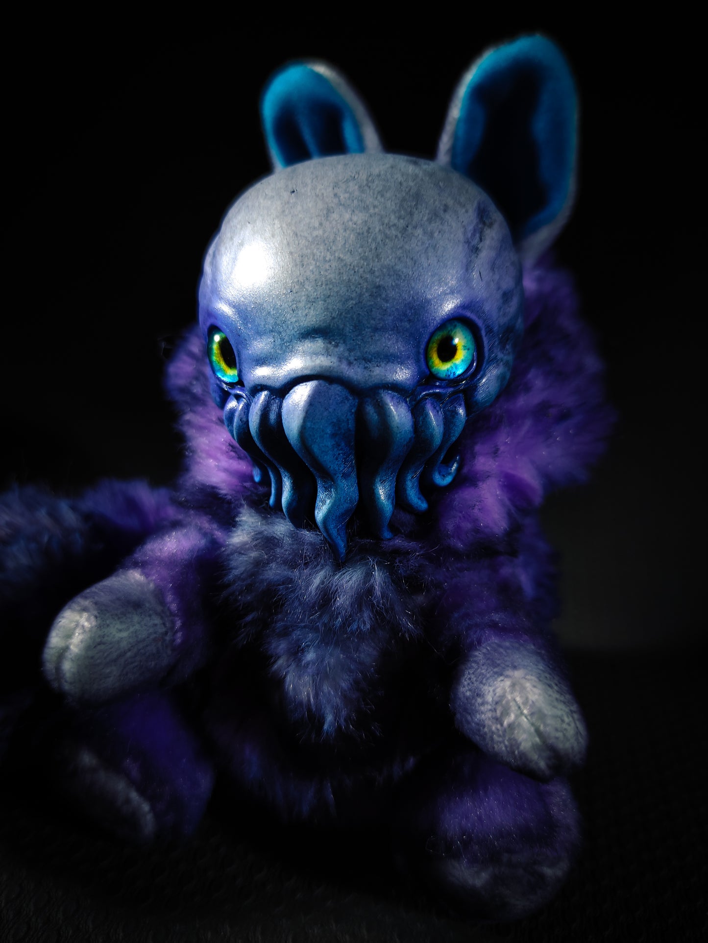 Oceuth - FRIENDTHULU Cryptid Art Doll Plush Toy