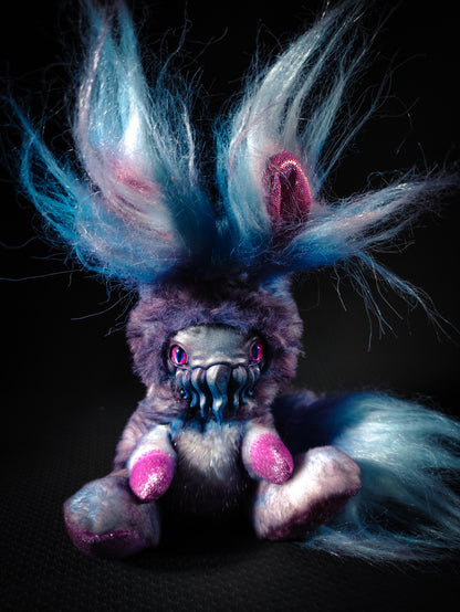 Eldinuth - FRIENDTHULU Cryptid Art Doll Plush Toy