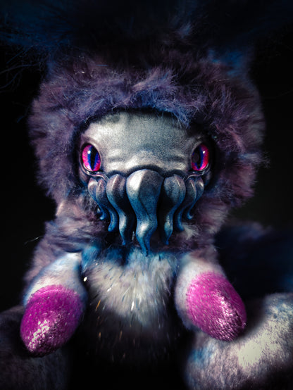 Eldinuth - FRIENDTHULU Cryptid Art Doll Plush Toy