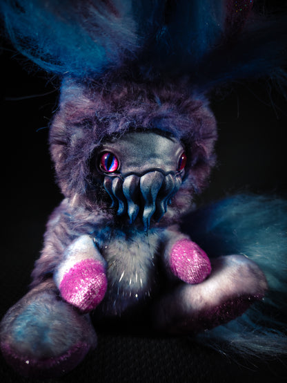 Eldinuth - FRIENDTHULU Cryptid Art Doll Plush Toy