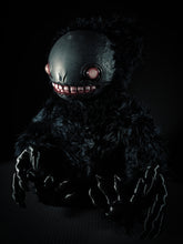 Load image into Gallery viewer, Noctun - FRIELDIANS Art Doll Plush Toy
