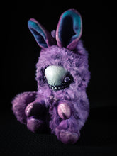 Load image into Gallery viewer, Zoihun - FRIEND Cryptid Art Doll Plush Toy

