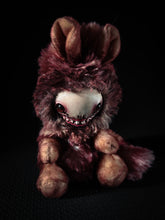 Load image into Gallery viewer, Grinthead - FRIEND Cryptid Art Doll Plush Toy
